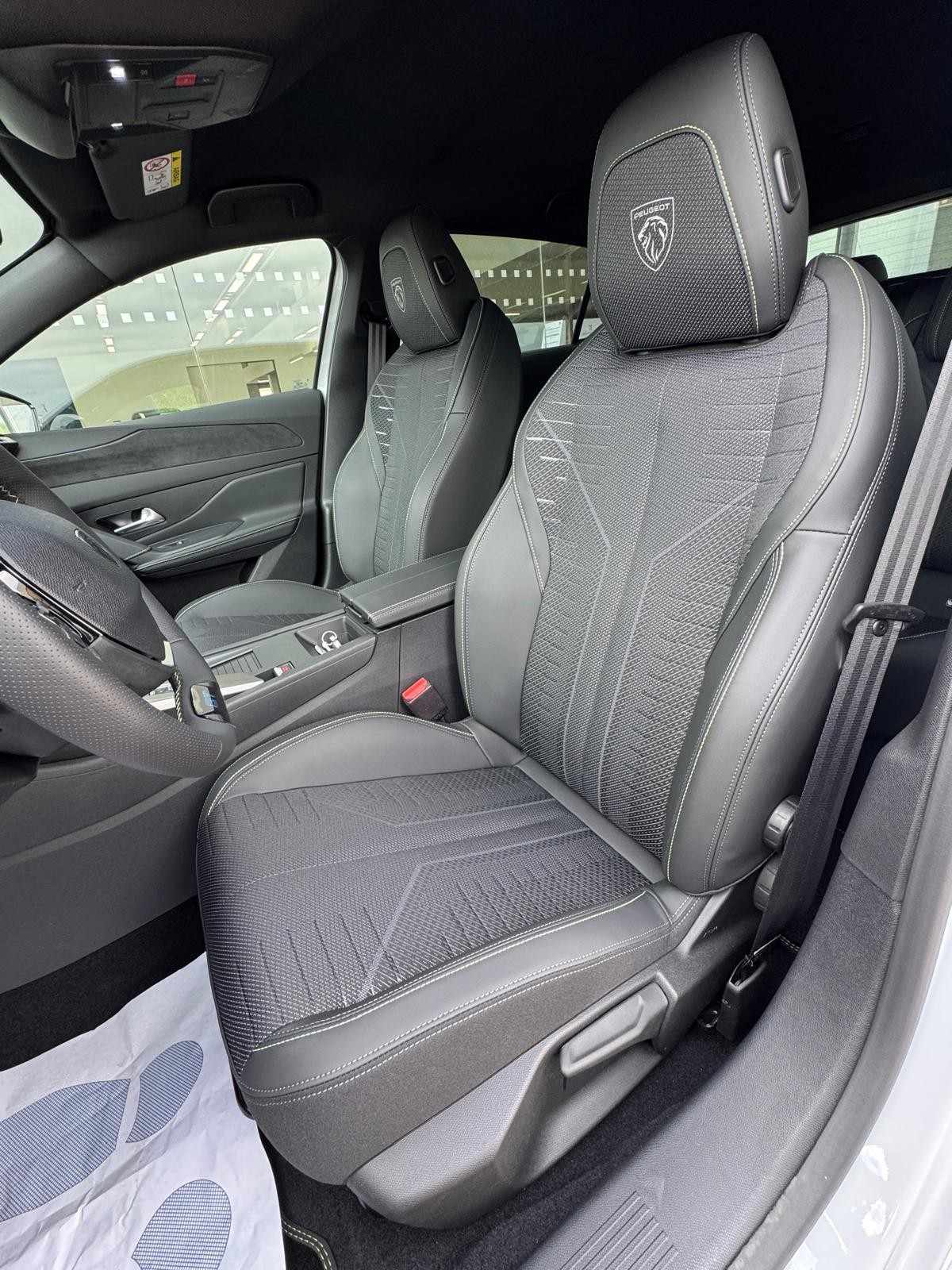 peugeot-308-2026-gasolina-1199cc