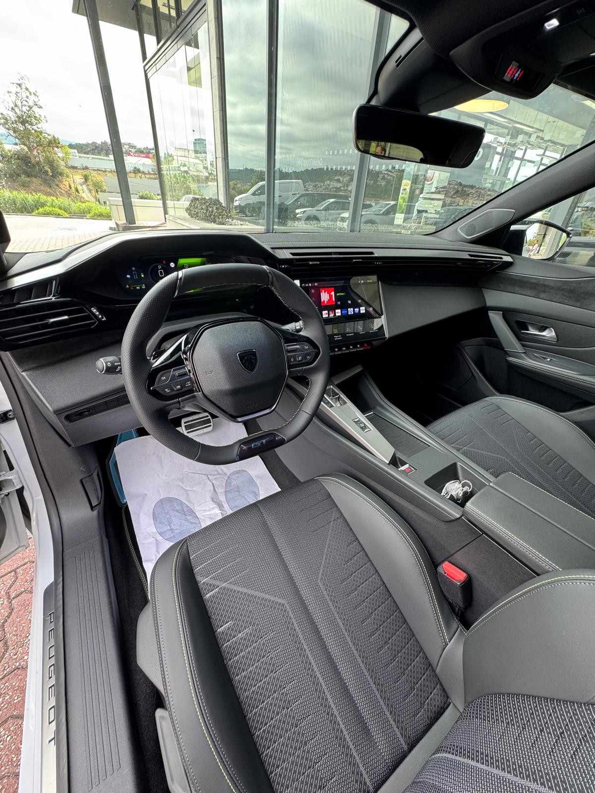 peugeot-308-2026-gasolina-1199cc