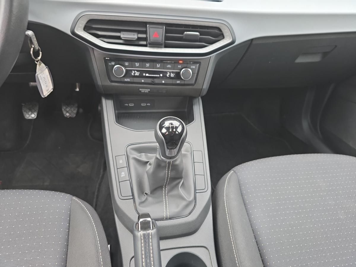seat-ibiza-2024-gasolina-999cc