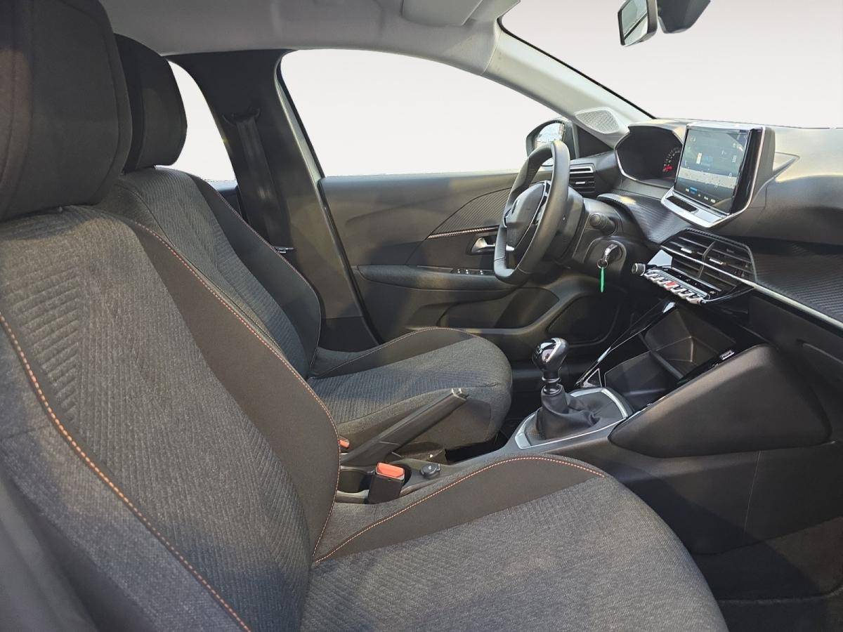 peugeot-208-2025-gasolina-1199cc