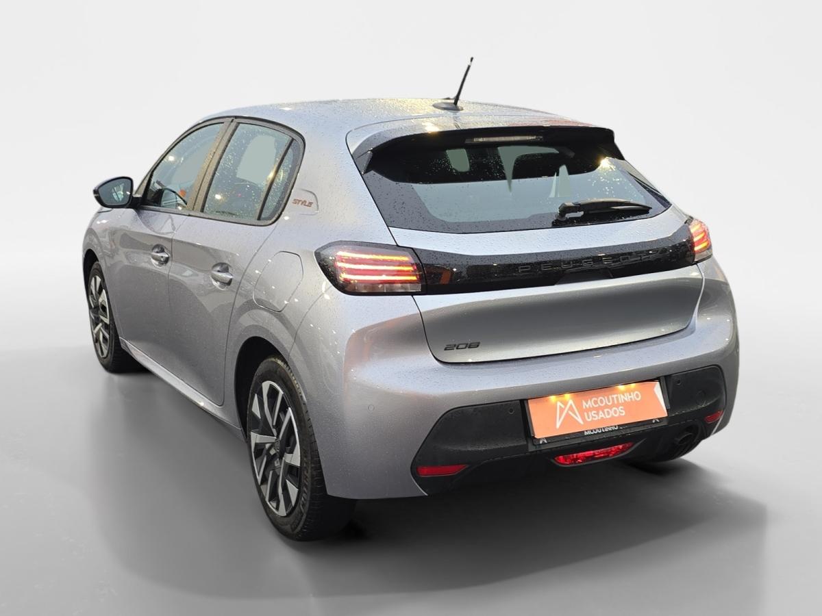 peugeot-208-2025-gasolina-1199cc