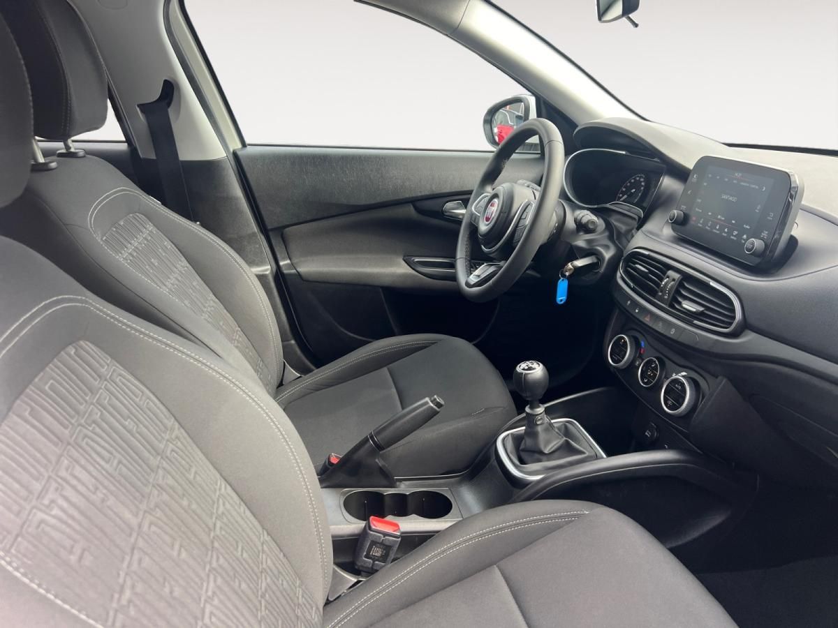fiat-tipo-2024-diesel-1598cc