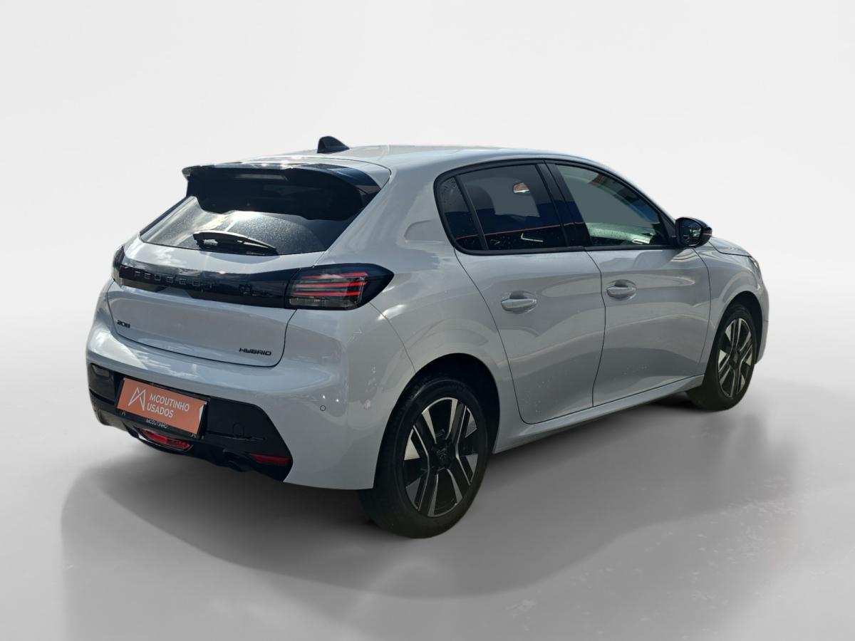 peugeot-208-2025-hibrido-a-gasolina-1199cc