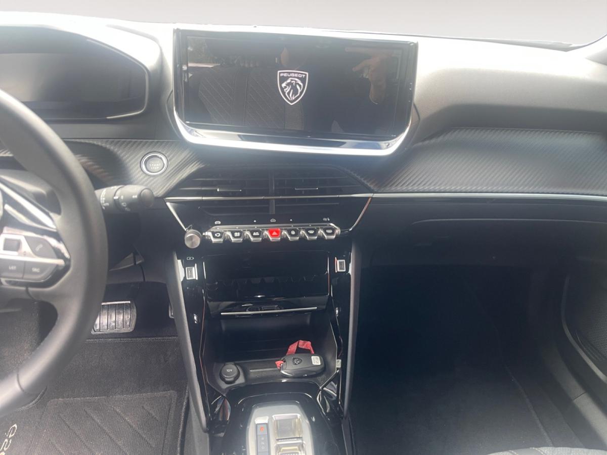 peugeot-2008-2025-eletrico-0cc
