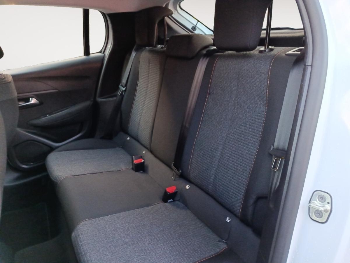 peugeot-208-2025-gasolina-1199cc