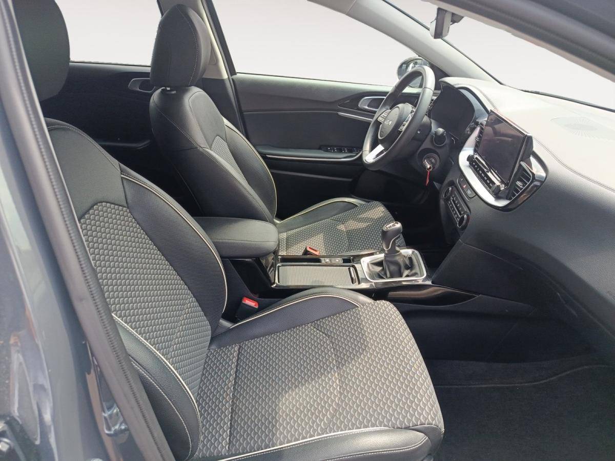kia-ceed-sw-2025-gasolina-998cc