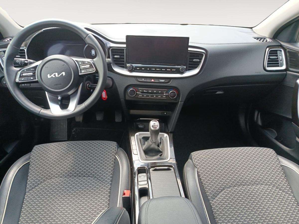 kia-ceed-sw-2025-gasolina-998cc