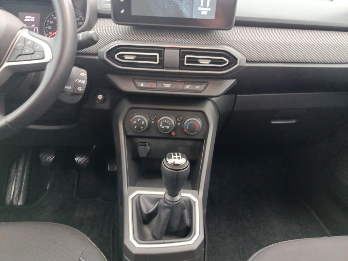 dacia-sandero-2024-gasolina-999cc