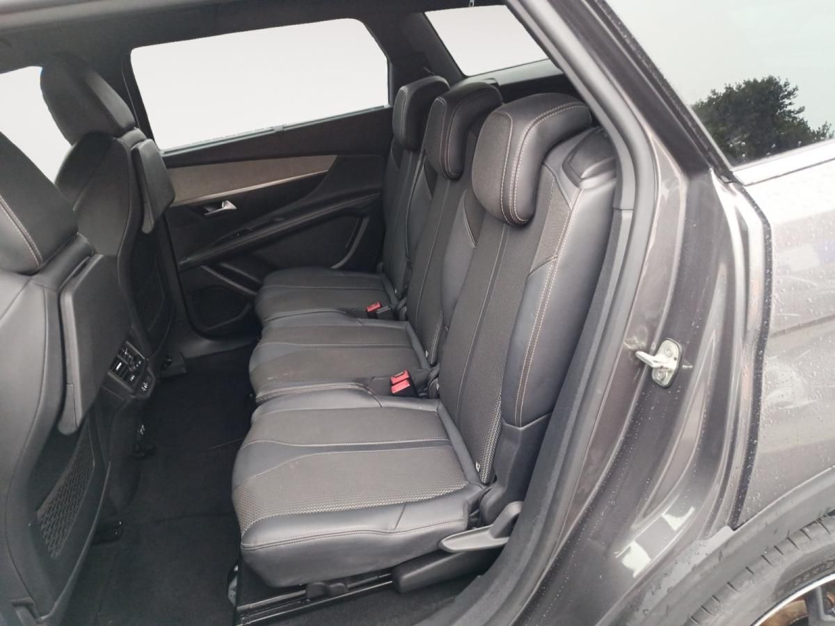 peugeot-5008-2023-diesel-1499cc