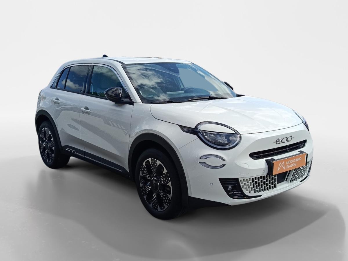 fiat-600-2024-gasolina-1199cc