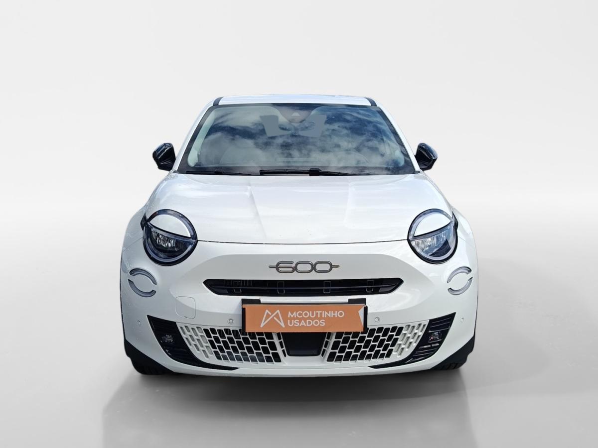 fiat-600-2024-gasolina-1199cc