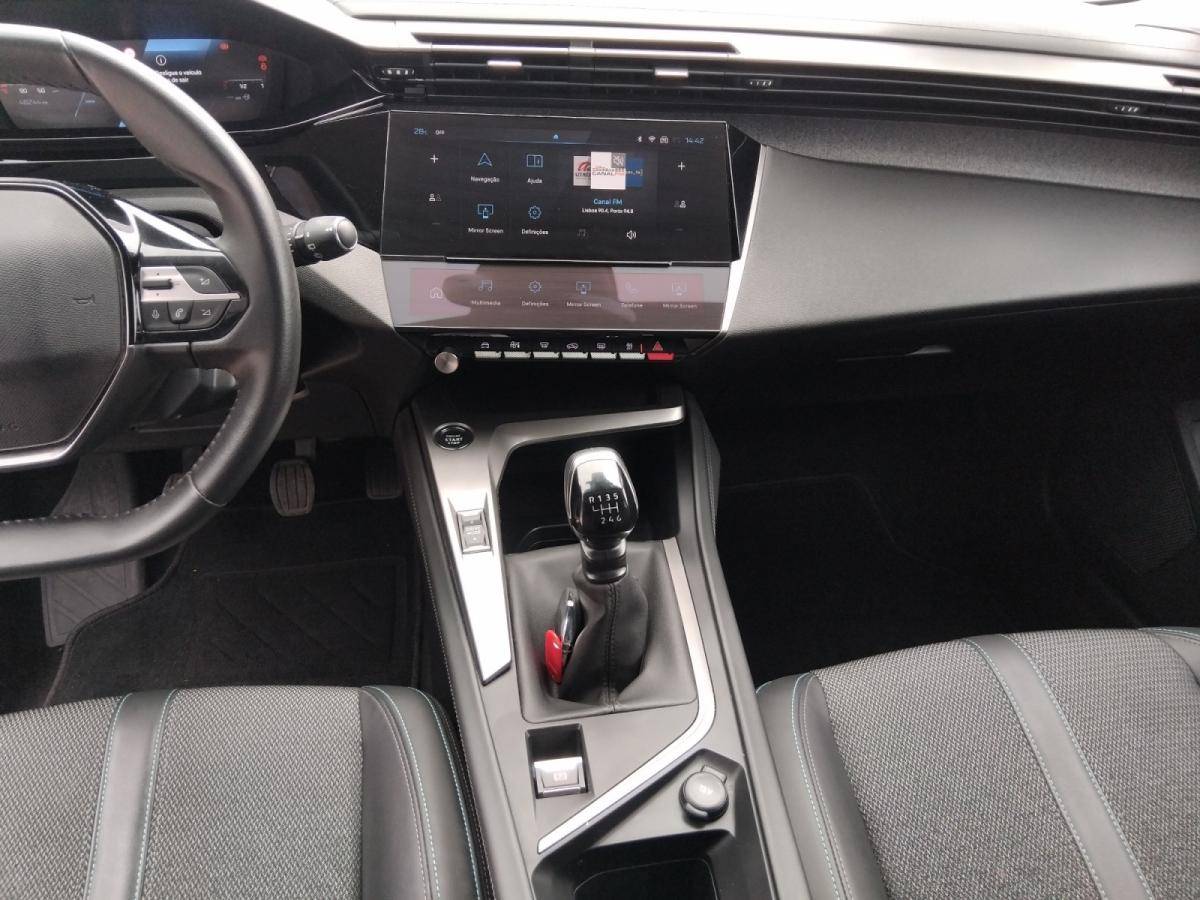 peugeot-308-2024-gasolina-1199cc