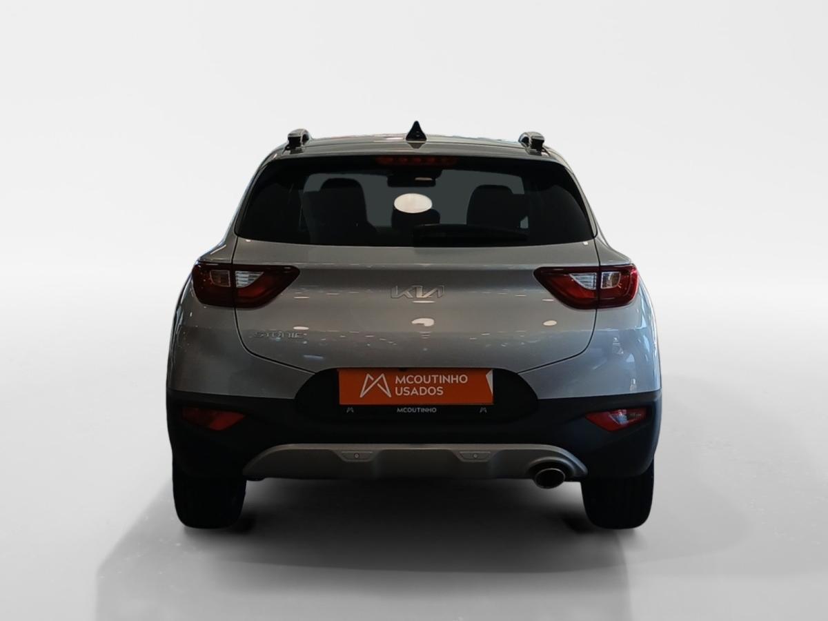 kia-stonic-2025-gasolina-1197cc