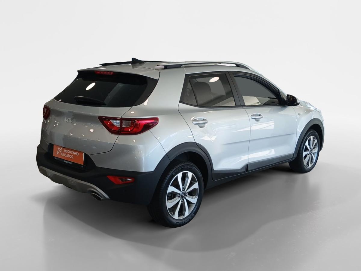 kia-stonic-2025-gasolina-1197cc
