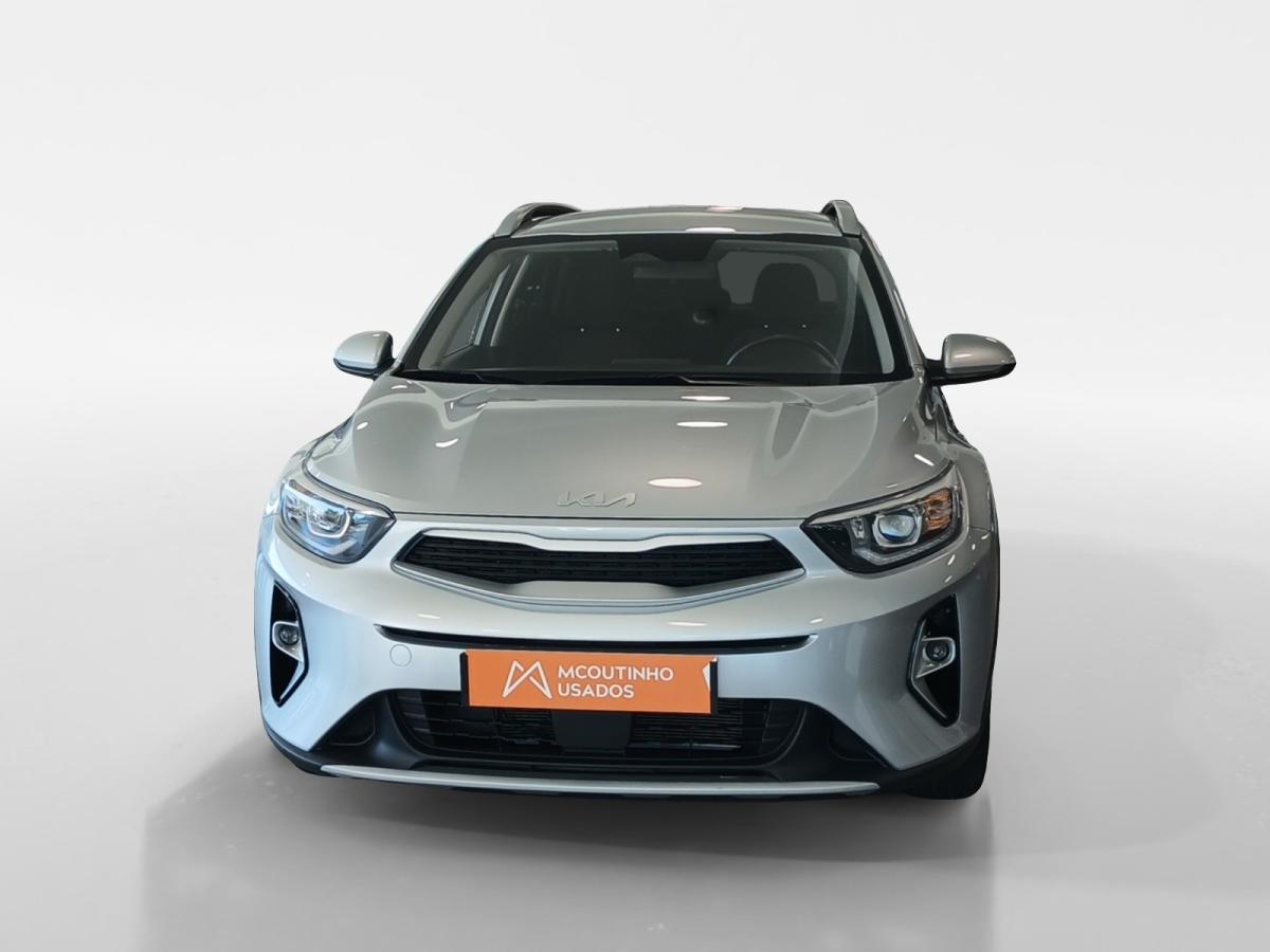 kia-stonic-2025-gasolina-1197cc