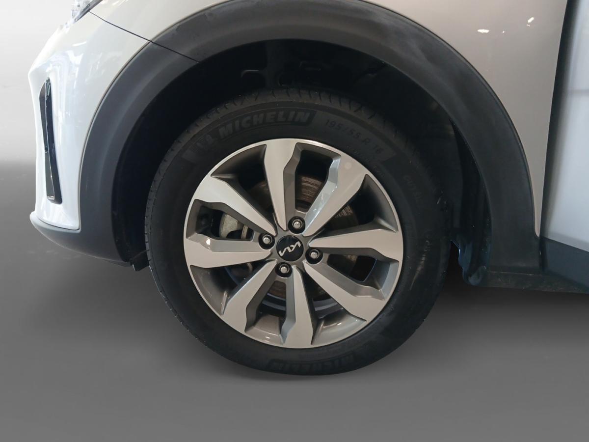 kia-stonic-2025-gasolina-1197cc