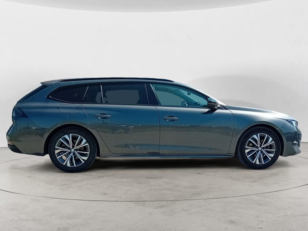 peugeot-508-sw-2023-diesel-1499cc