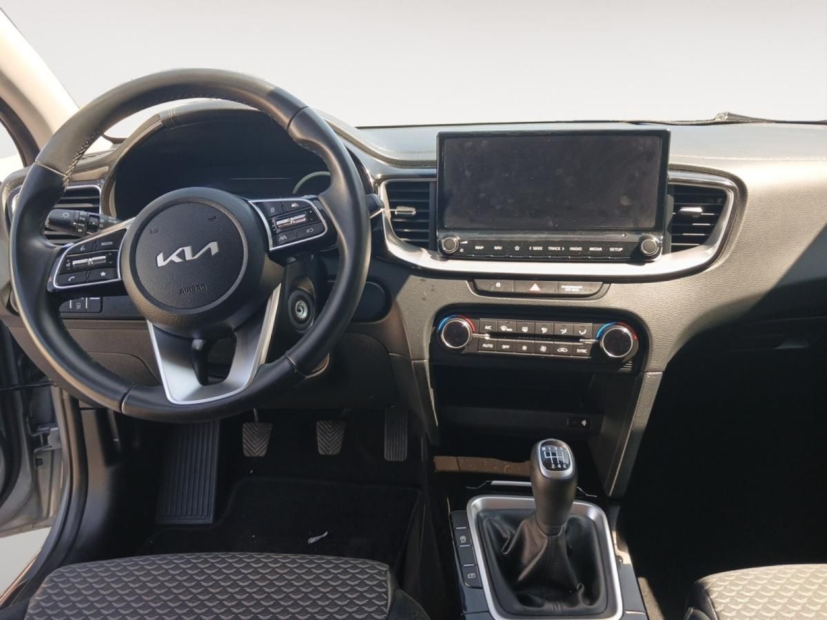 kia-ceed-2025-gasolina-998cc