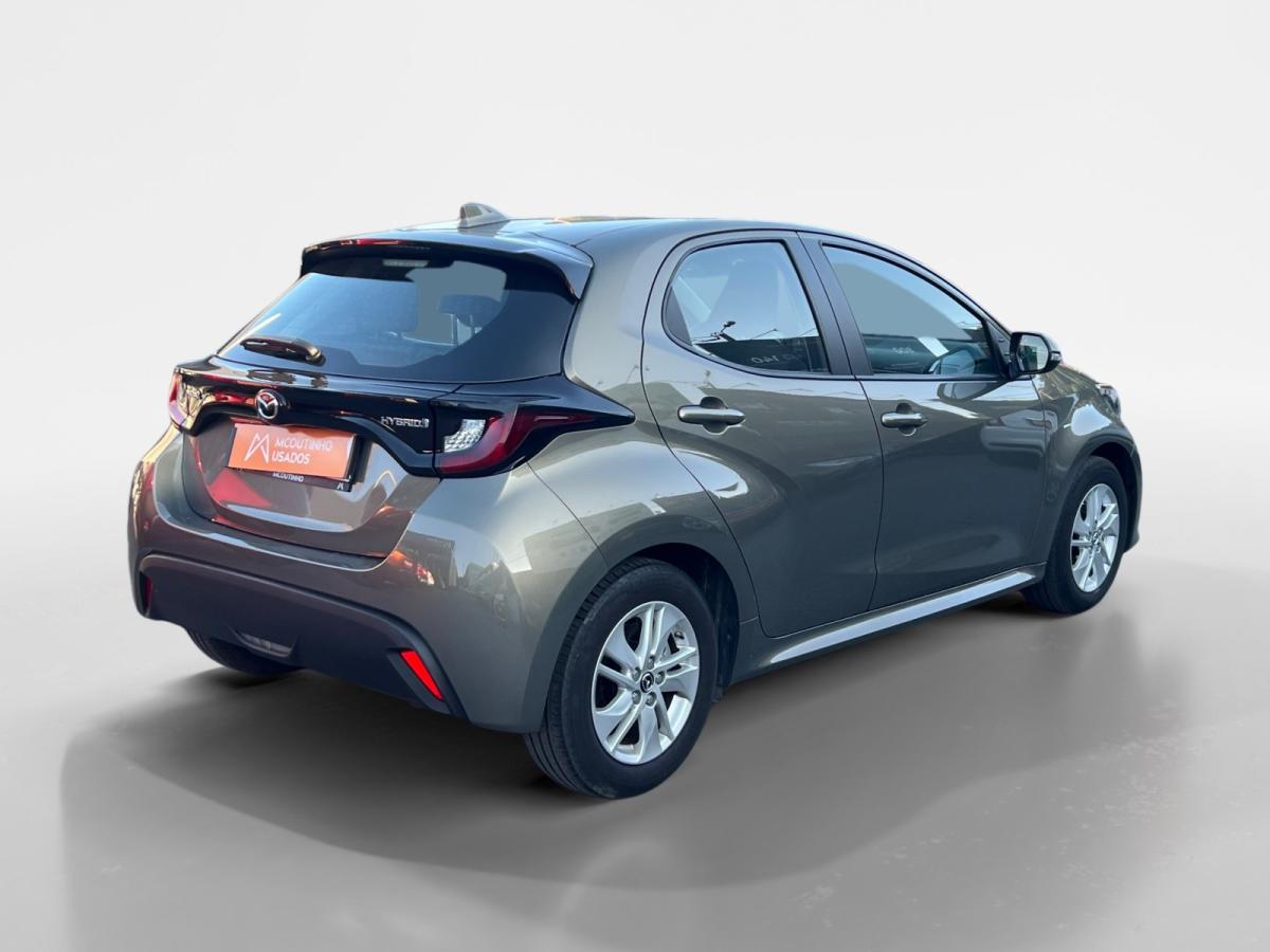 mazda-2-2024-hibrido-a-gasolina-1490cc