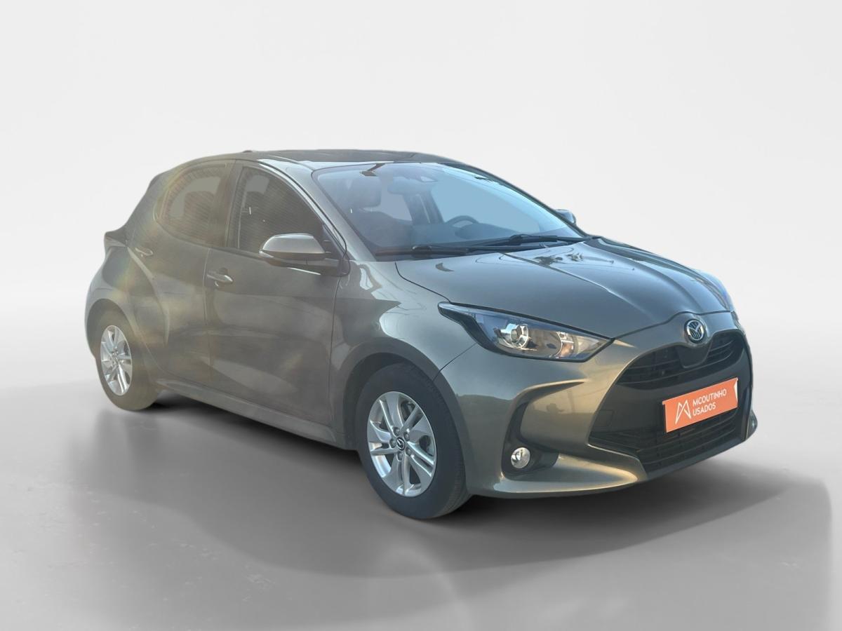 mazda-2-2024-hibrido-a-gasolina-1490cc