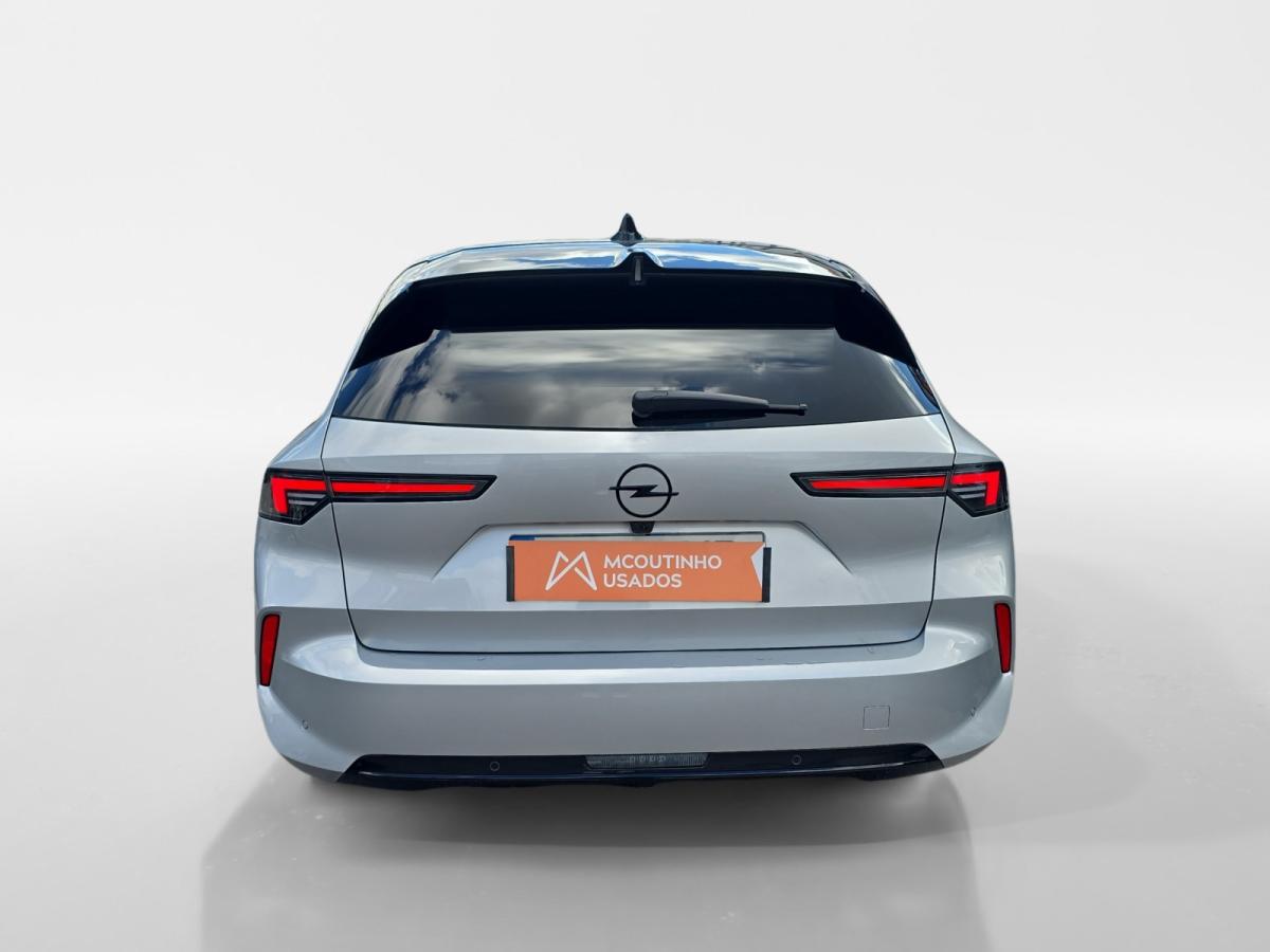 opel-astra-2025-hibrido-a-gasolina-1199cc