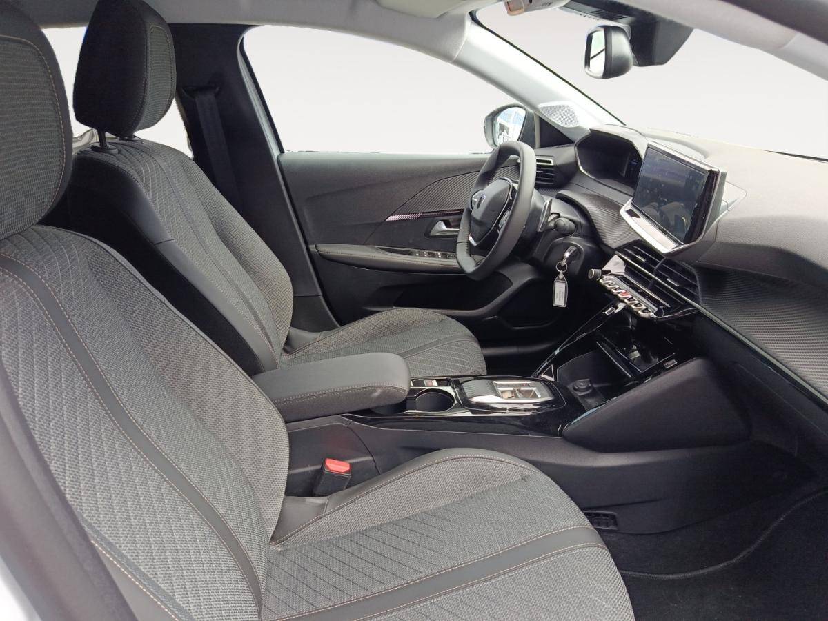 peugeot-208-2025-hibrido-a-gasolina-1199cc