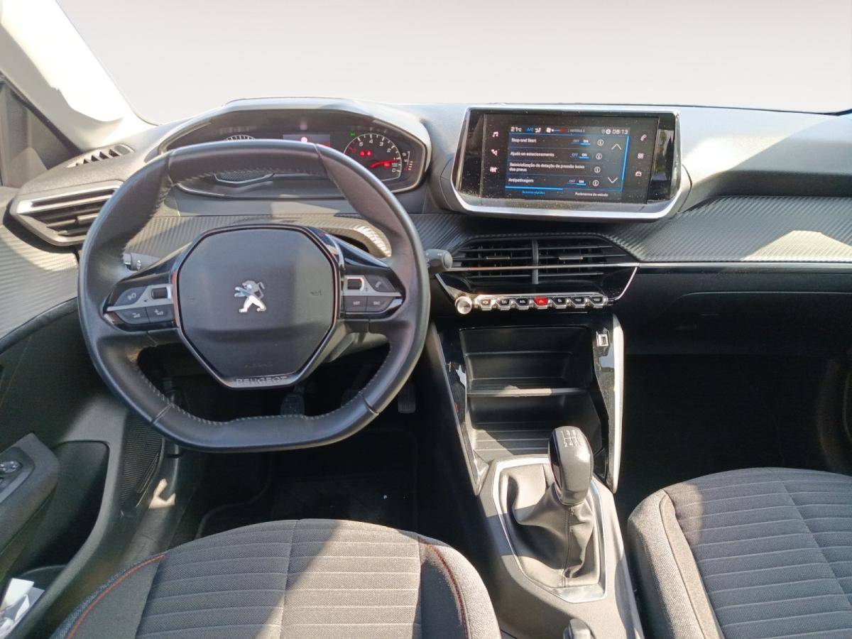 peugeot-208-2022-gasolina-1199cc