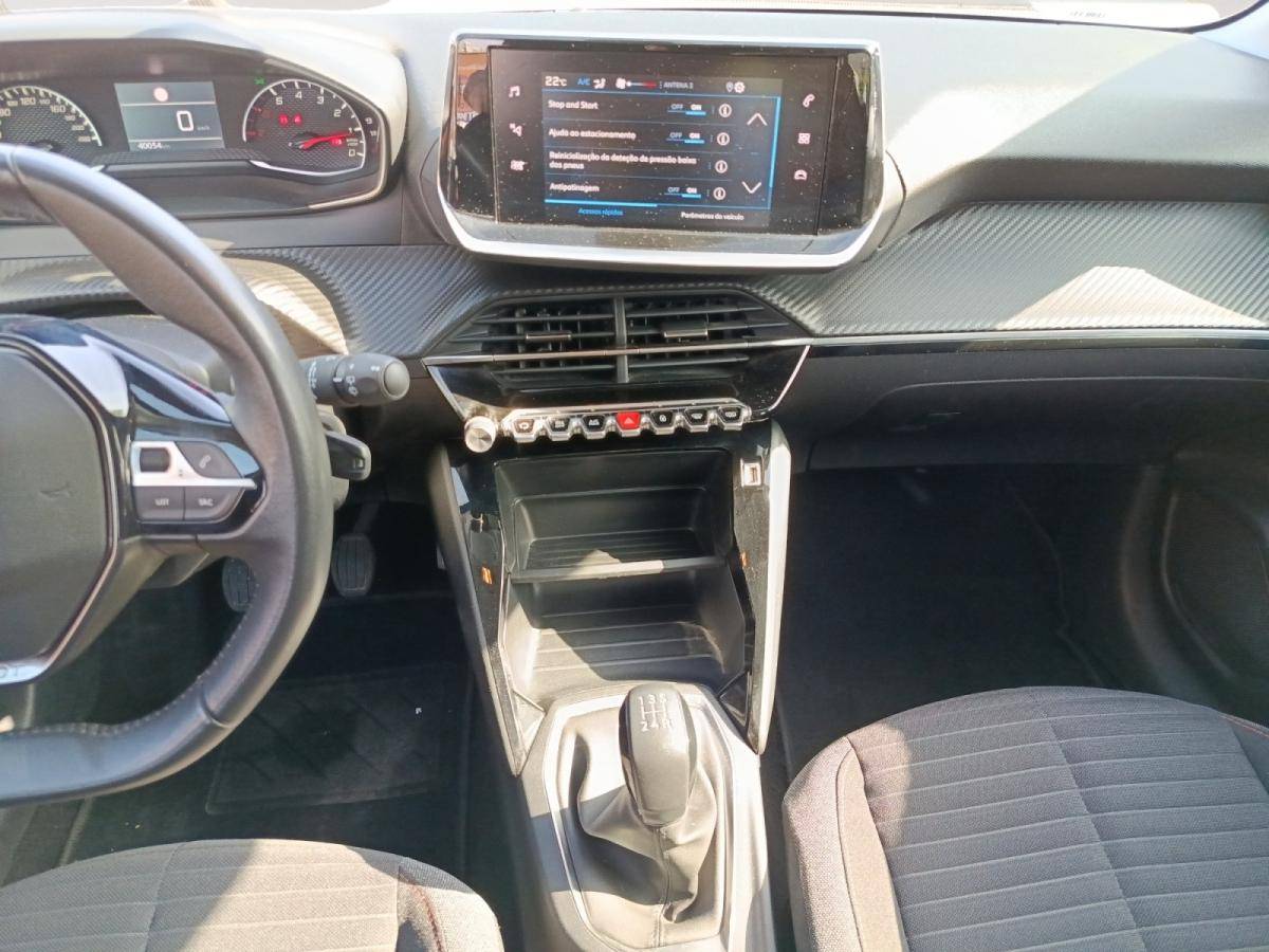 peugeot-208-2022-gasolina-1199cc