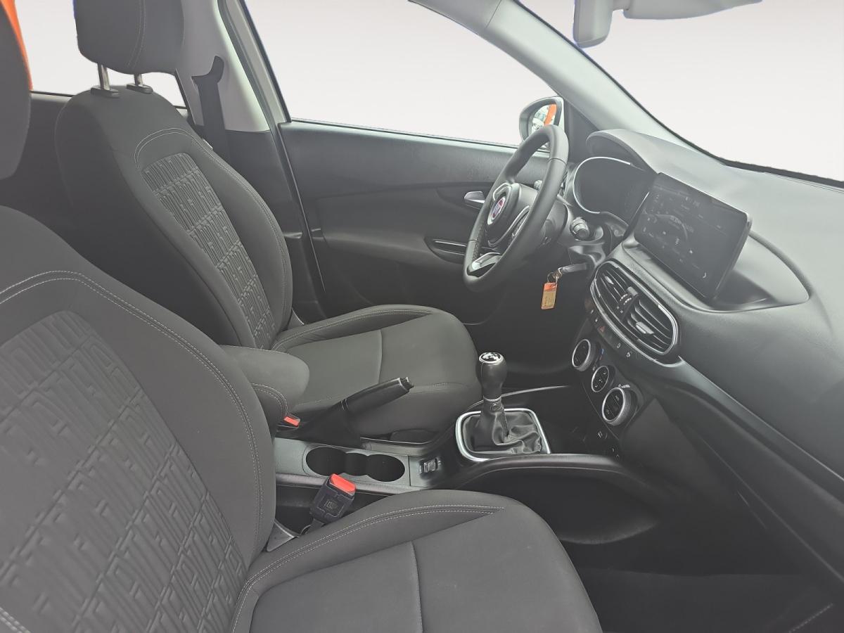 fiat-tipo-station-wagon-2023-gasolina-999cc