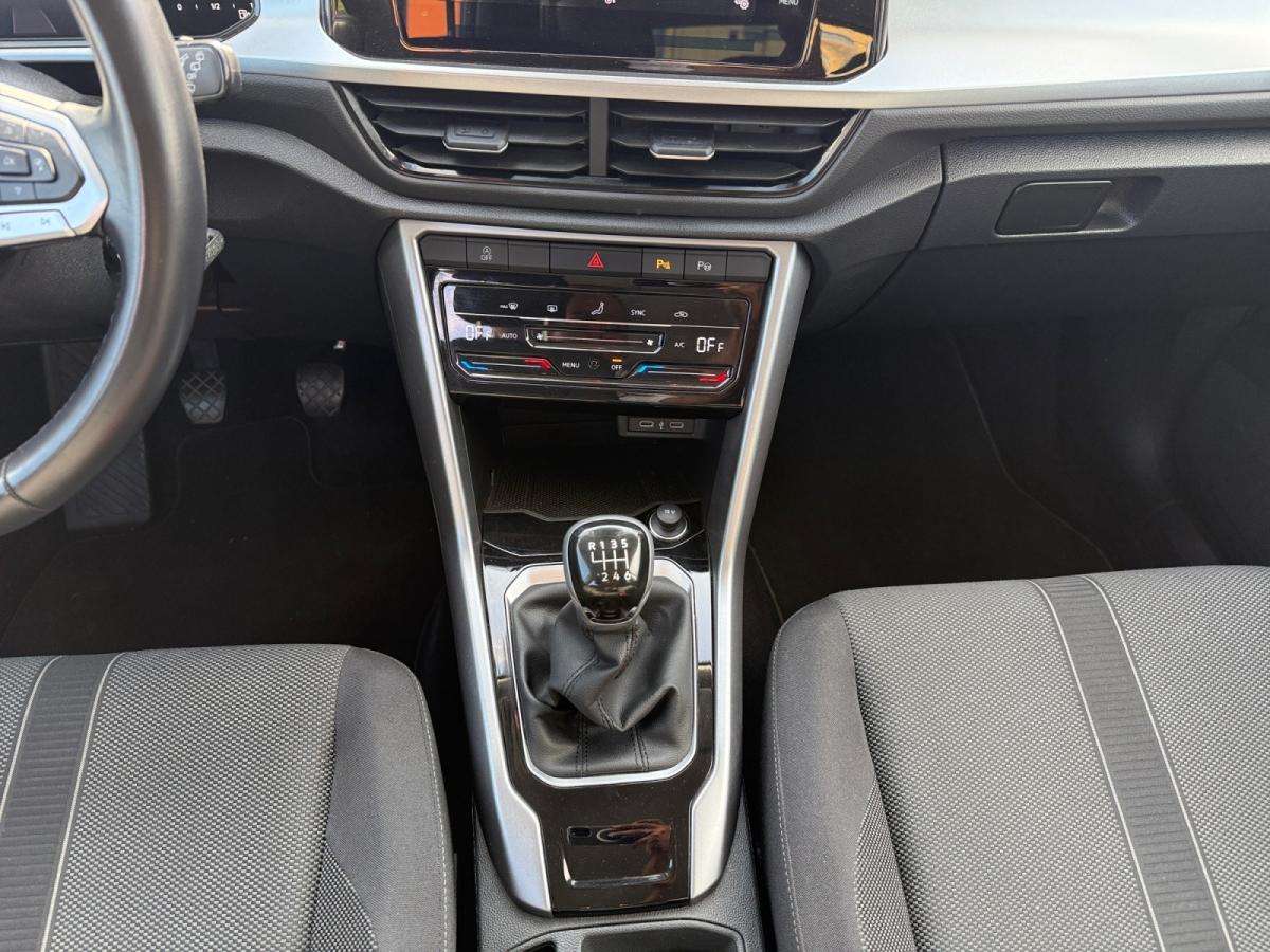 volkswagen-t-roc-2024-gasolina-999cc
