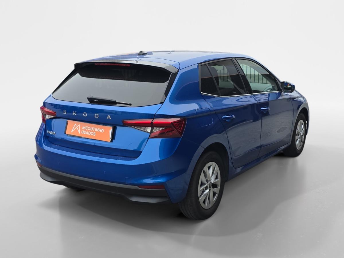 skoda-fabia-2025-gasolina-999cc