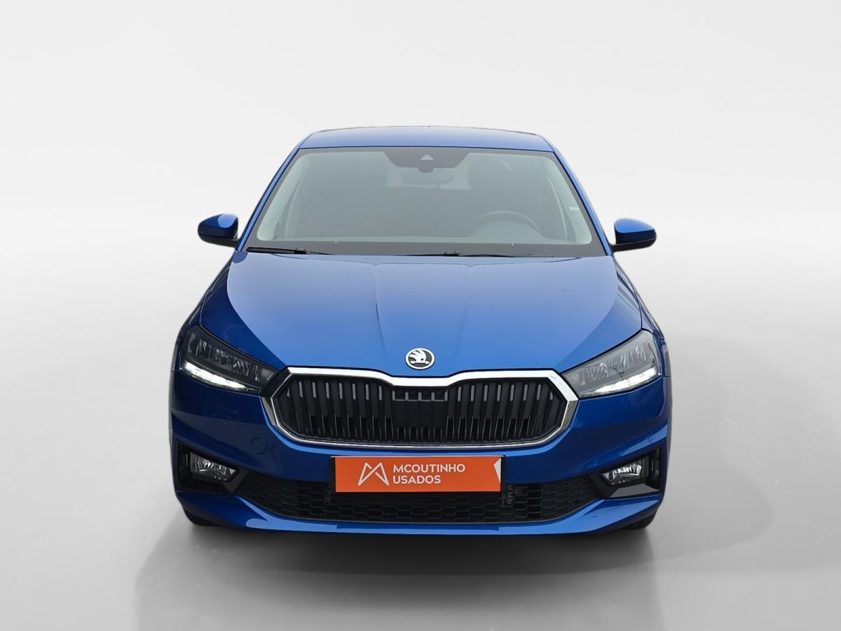 skoda-fabia-2025-gasolina-999cc