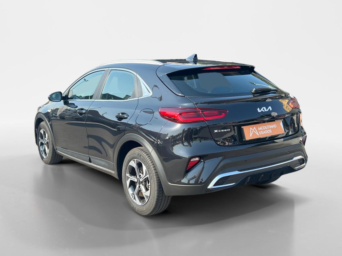 kia-xceed-2025-gasolina-998cc