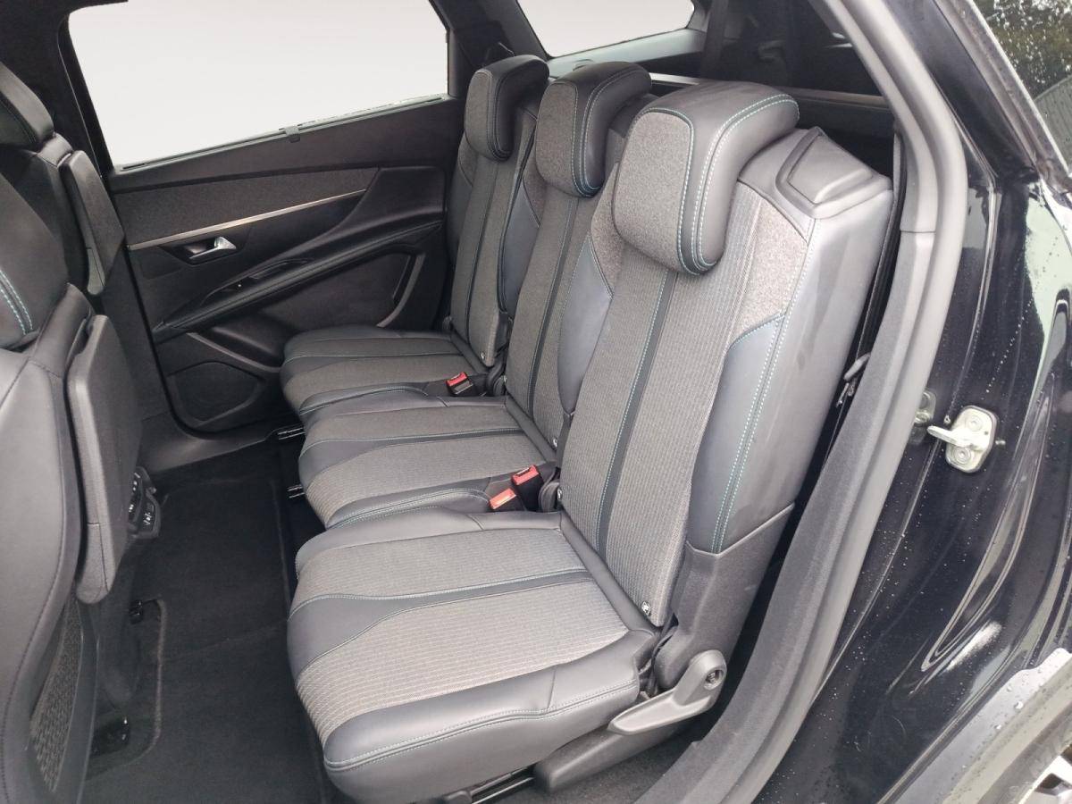 peugeot-5008-2023-gasolina-1199cc