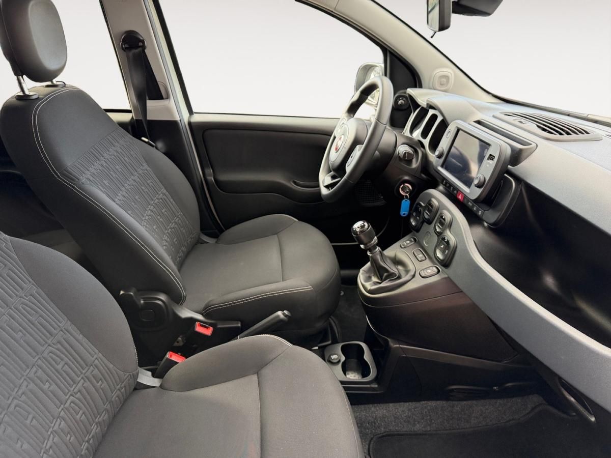 fiat-panda-2024-gasolina-999cc
