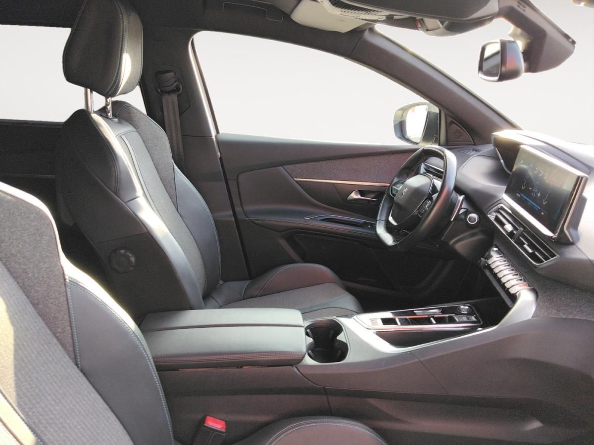 peugeot-5008-2023-diesel-1499cc
