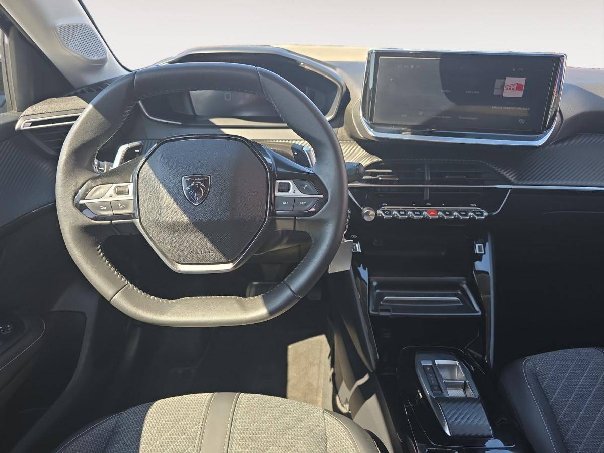 peugeot-208-2025-hibrido-a-gasolina-1199cc