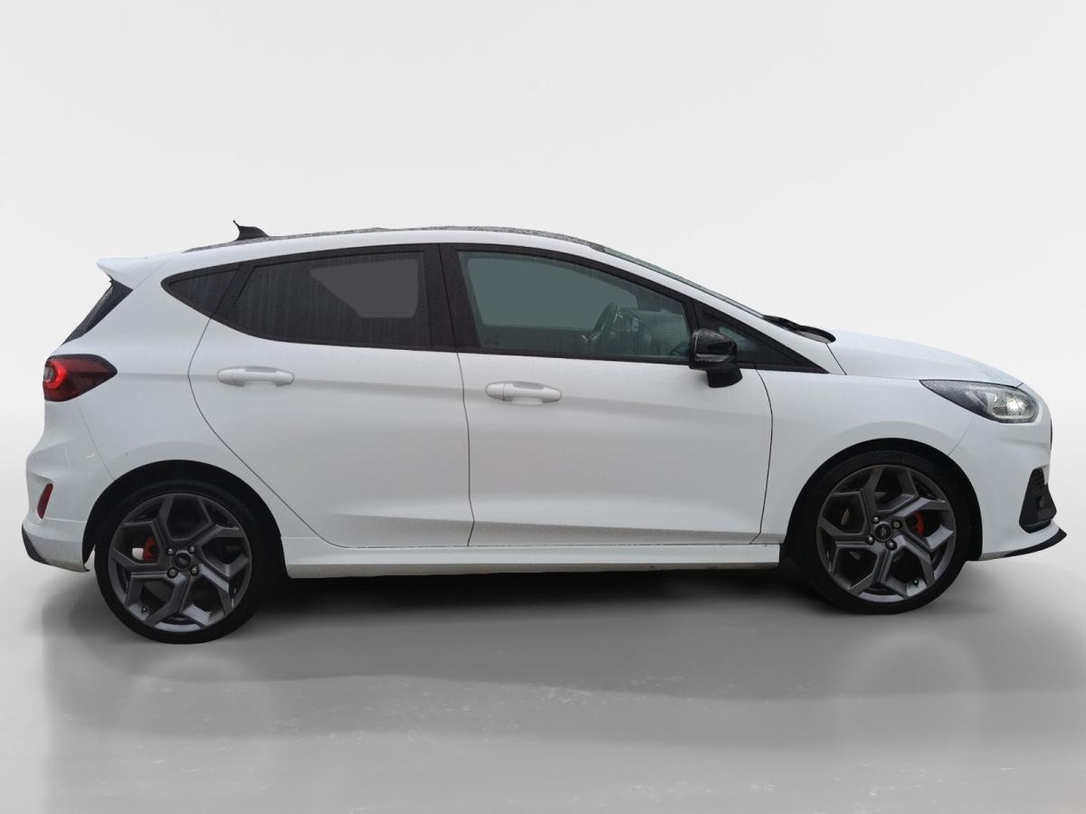 ford-fiesta-2022-gasolina-1499cc