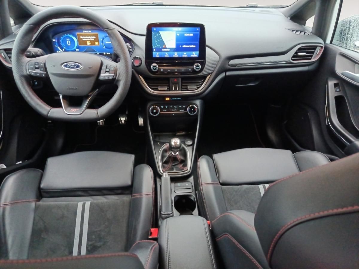ford-fiesta-2022-gasolina-1499cc