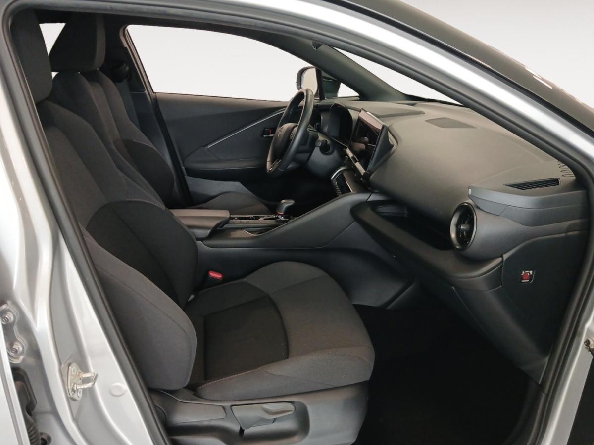 toyota-c-hr-2024-hibrido-a-gasolina-1798cc