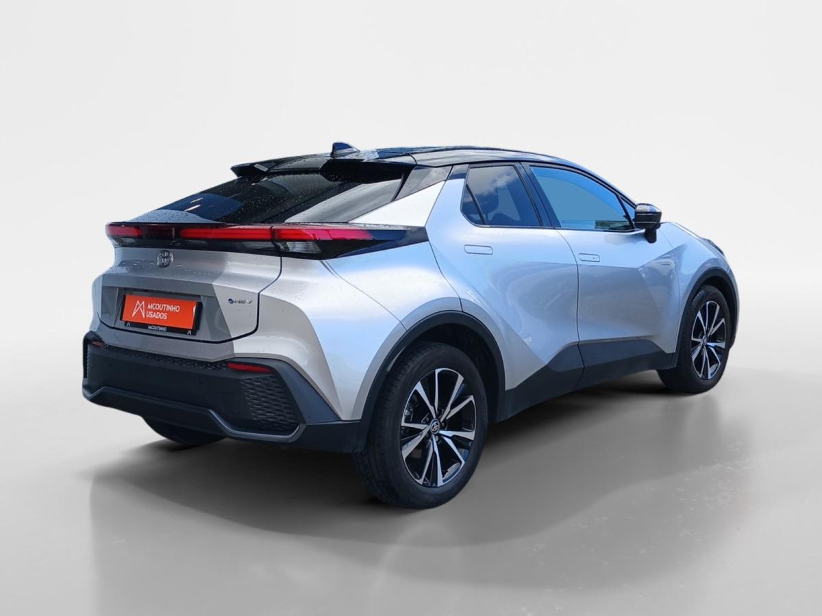 toyota-c-hr-2024-hibrido-a-gasolina-1798cc