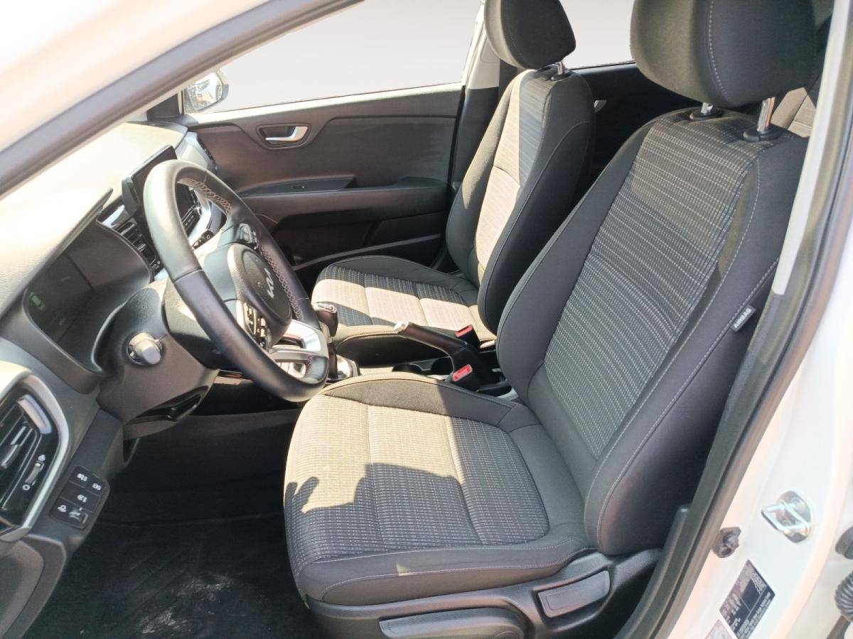 kia-stonic-2025-gasolina-998cc