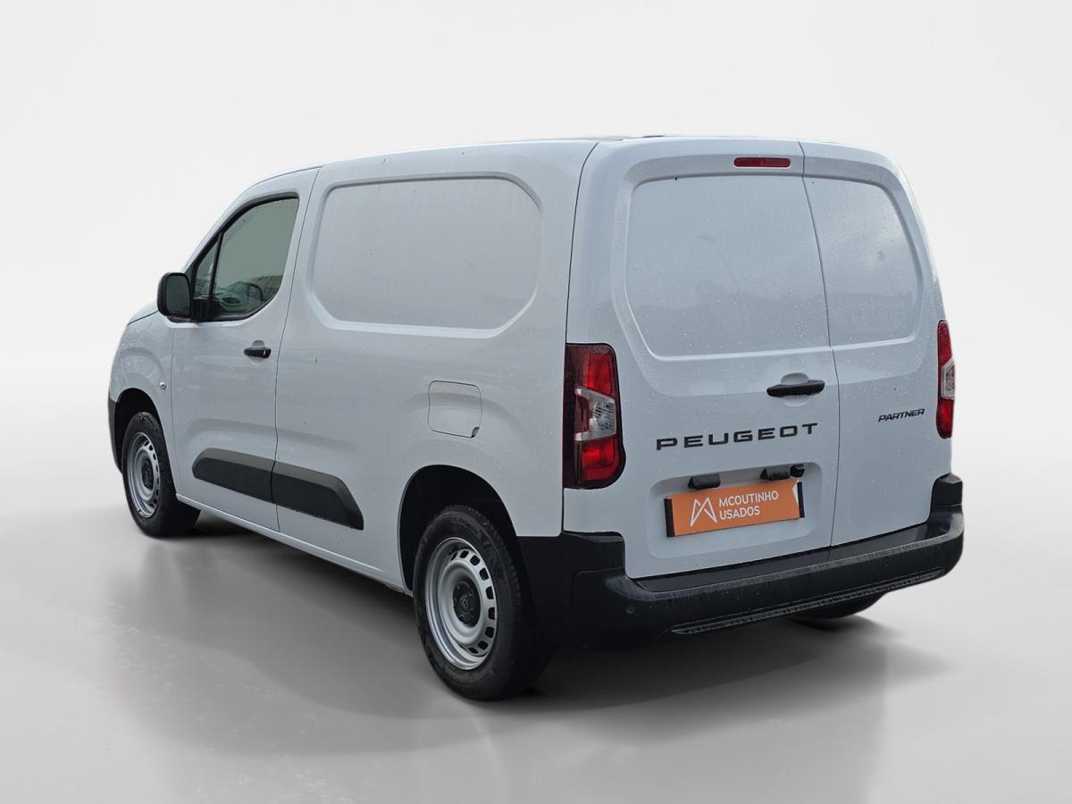 peugeot-partner-2025-diesel-1499cc
