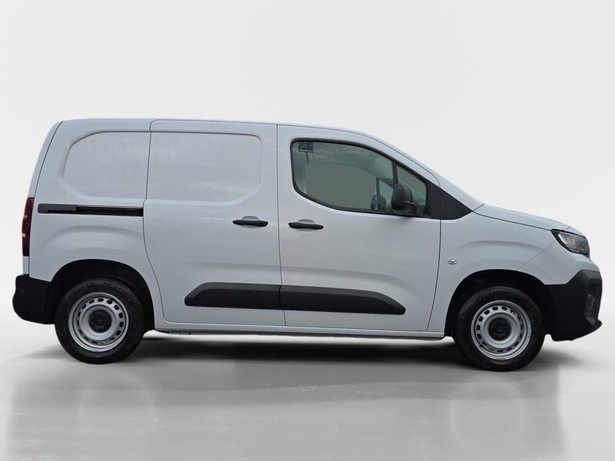 peugeot-partner-2025-diesel-1499cc