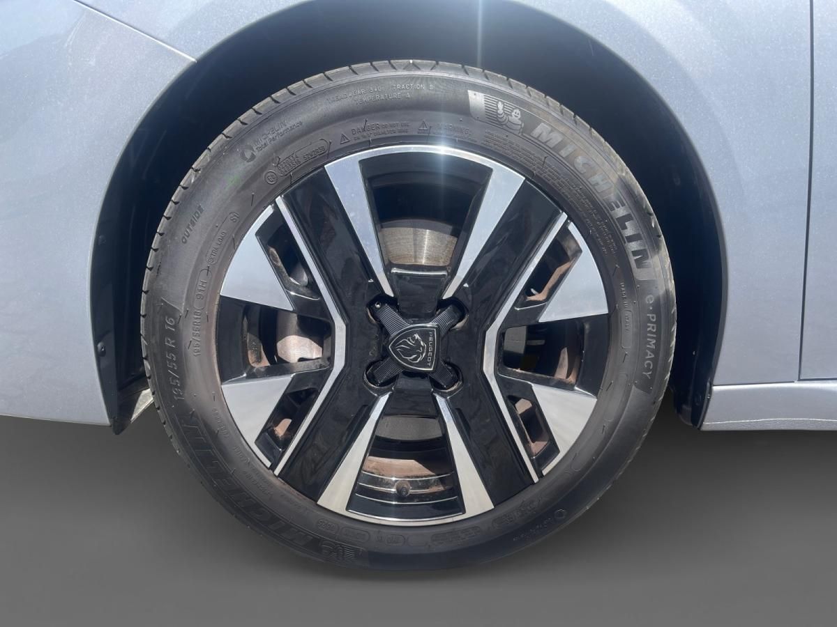 peugeot-208-2025-gasolina-1199cc