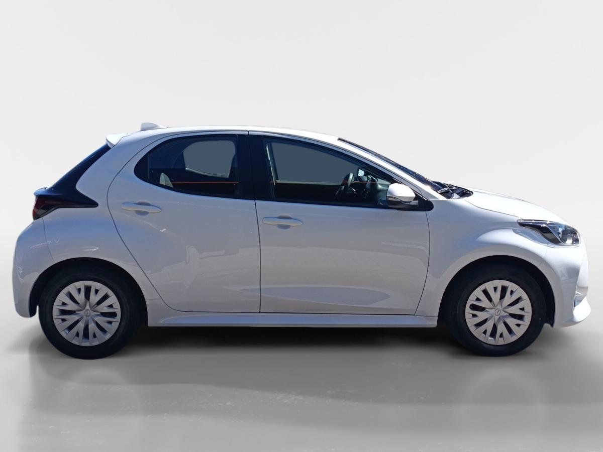 mazda-2-2024-hibrido-a-gasolina-1490cc