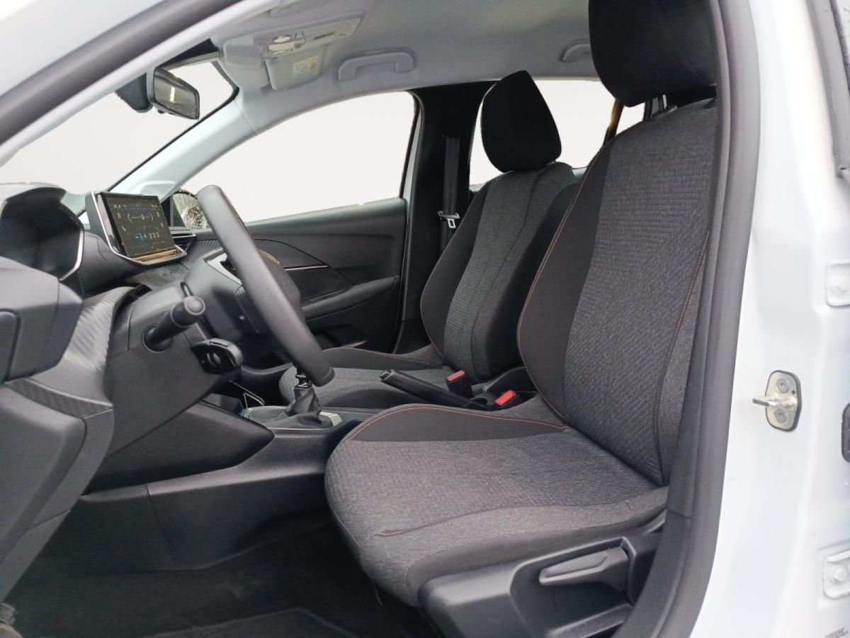 peugeot-208-2025-gasolina-1199cc