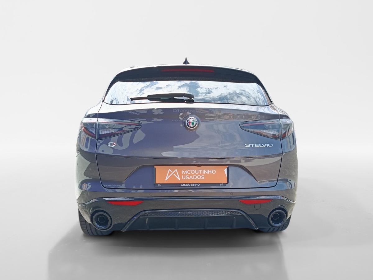 alfa-romeo-stelvio-2025-diesel-2143cc