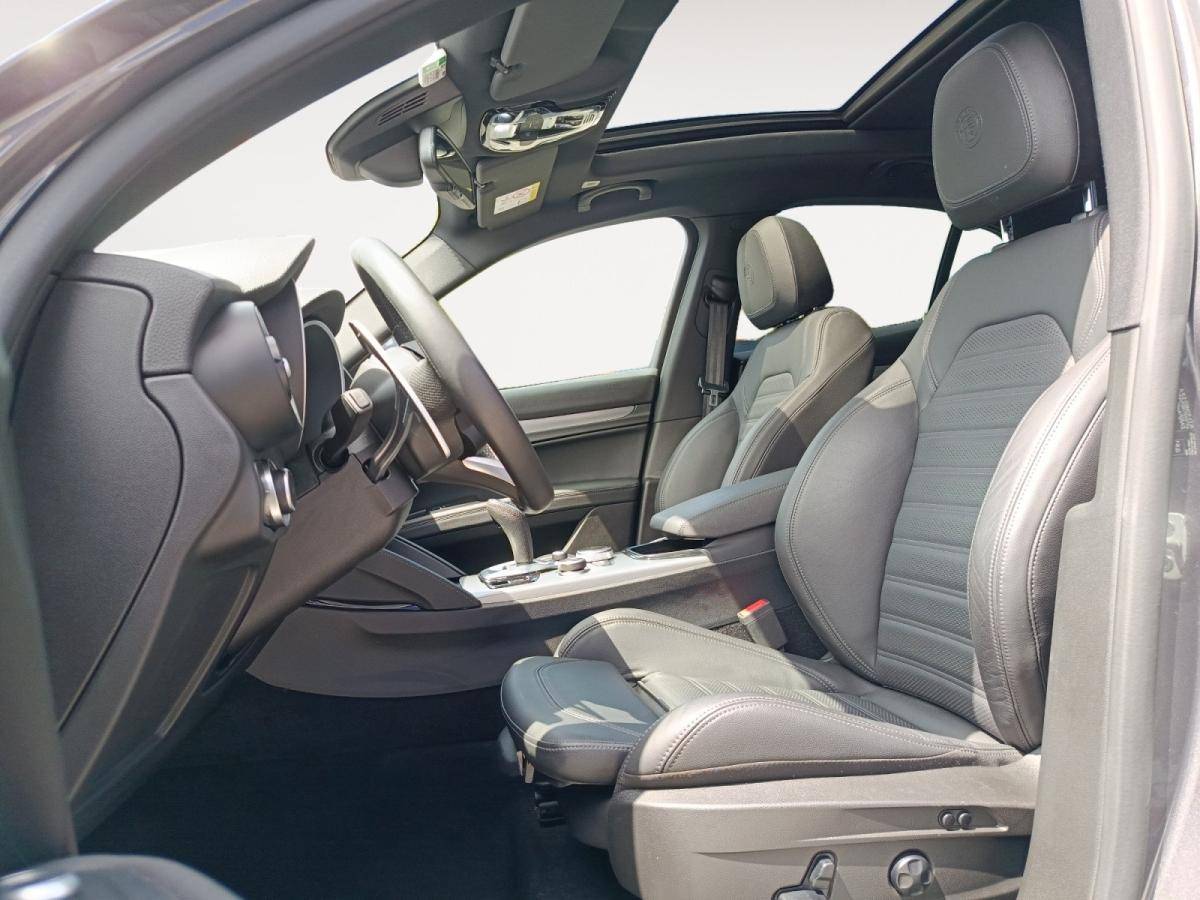alfa-romeo-stelvio-2025-diesel-2143cc
