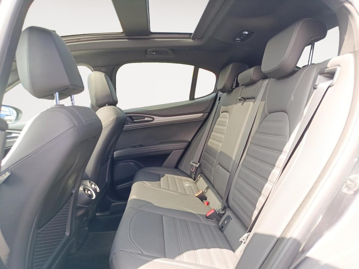 alfa-romeo-stelvio-2025-diesel-2143cc
